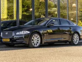 Jaguar XJ thumbnail 11