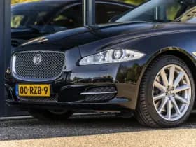 Jaguar XJ thumbnail 12