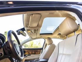 Jaguar XJ thumbnail 25