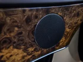 Jaguar XJ thumbnail 47