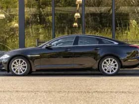 Jaguar XJ thumbnail 9