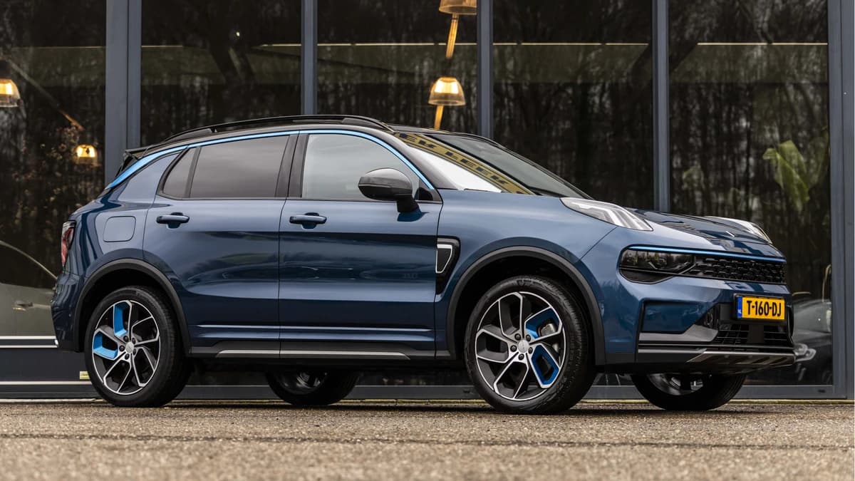 Lynk & Co 01 1.5 — foto 1