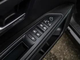 Peugeot 5008 1.2 Hybrid 136 Allure Pack Business 7-Persoons thumbnail 22