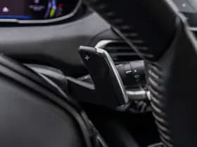 Peugeot 5008 1.2 Hybrid 136 Allure Pack Business 7-Persoons thumbnail 31