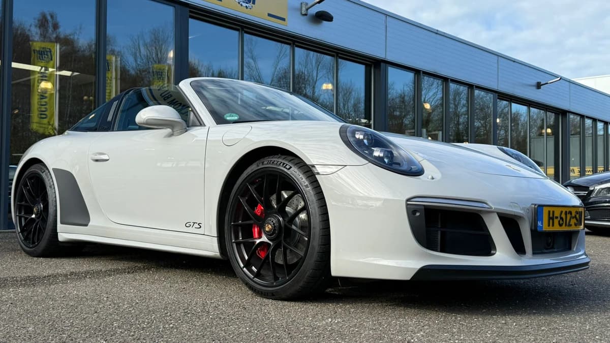 Porsche 911 Cabrio Targa 3.0 Carrera 4 GTS Sport Chrono — foto 1