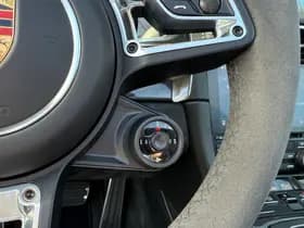 Porsche 911 Cabrio Targa 3.0 Carrera 4 GTS Sport Chrono thumbnail 18