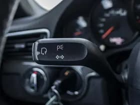 Porsche 911 thumbnail 46