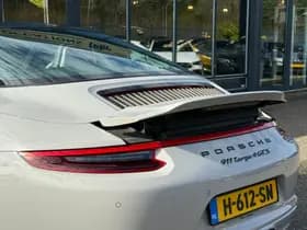 Porsche 911 Cabrio Targa 3.0 Carrera 4 GTS Sport Chrono thumbnail 9