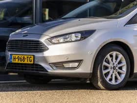 Ford Focus Wagon 1.0 Titanium thumbnail 11