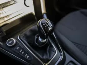 Ford Focus Wagon 1.0 Titanium thumbnail 24