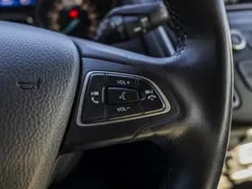 Ford Focus Wagon 1.0 Titanium thumbnail 28