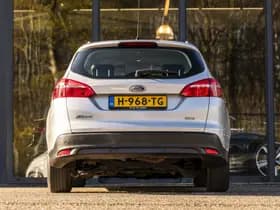 Ford Focus Wagon 1.0 Titanium thumbnail 6