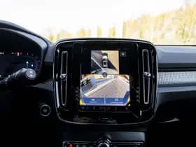 Volvo XC40 thumbnail 35