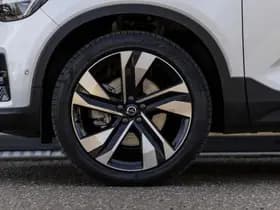 Volvo XC40 thumbnail 9