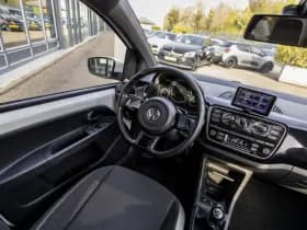 Volkswagen Up! thumbnail 19
