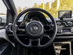 Volkswagen Up! thumbnail 20