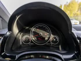 Volkswagen Up! thumbnail 27