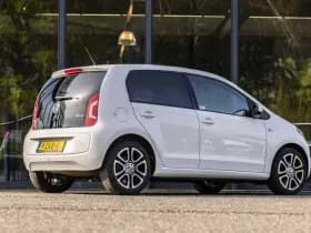 Volkswagen Up! thumbnail 6