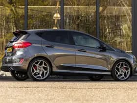 Ford Fiesta thumbnail 5