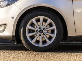 Ford Focus thumbnail 10