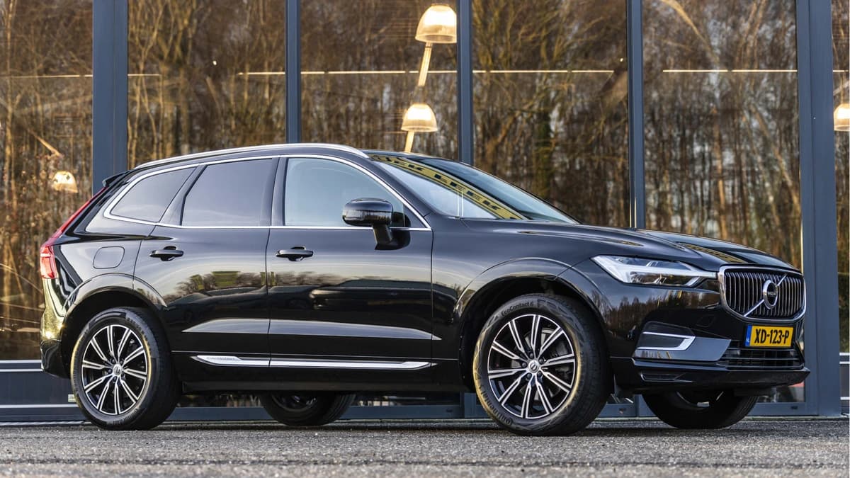 Volvo XC60 — foto 1