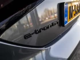 Audi e-tron GT thumbnail 19