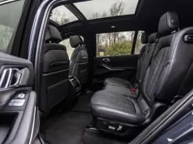 BMW X7 thumbnail 26