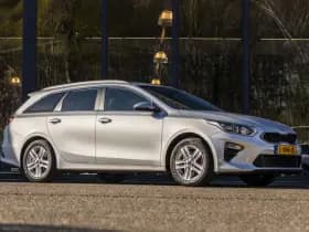 Kia Ceed Sportswagon thumbnail 2