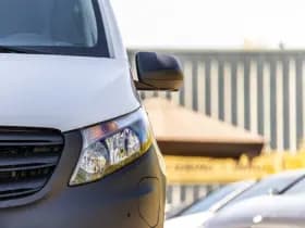 Mercedes-Benz eVito thumbnail 11
