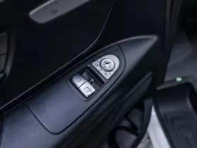 Mercedes-Benz eVito thumbnail 25