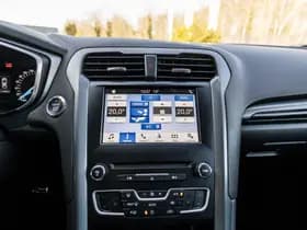Ford Mondeo thumbnail 34