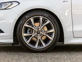 Ford Mondeo thumbnail 9