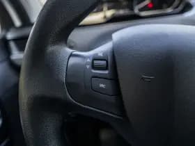 Peugeot 208 thumbnail 27