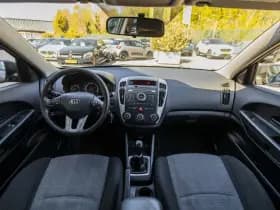 Kia Cee'd thumbnail 15