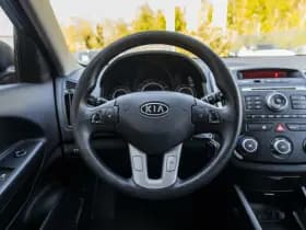 Kia Cee'd thumbnail 19
