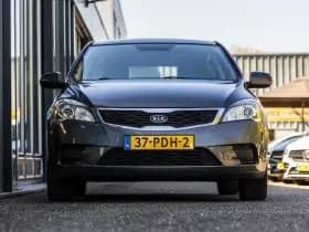 Kia Cee'd thumbnail 8