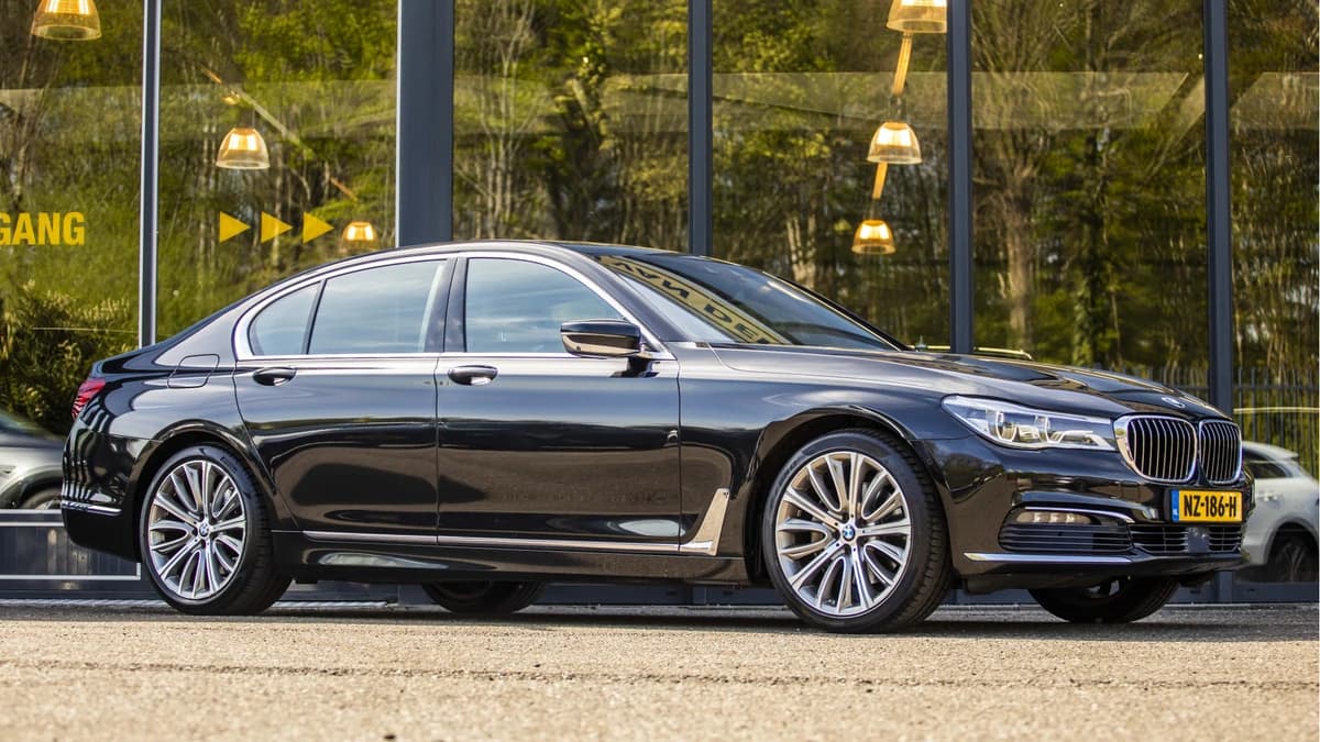 BMW 7-Serie — foto 1