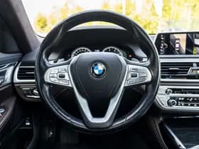 BMW 7-Serie thumbnail 21