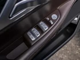 BMW 7-Serie thumbnail 24