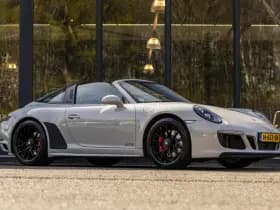 Porsche 911 thumbnail 2