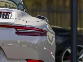 Porsche 911 thumbnail 14