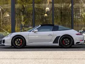 Porsche 911 thumbnail 15