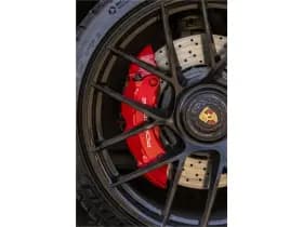 Porsche 911 thumbnail 5