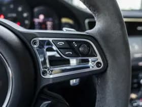 Porsche 911 thumbnail 45