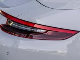 Porsche 911 thumbnail 8
