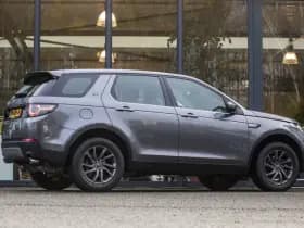 Land Rover Discovery Sport thumbnail 6
