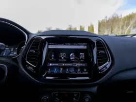 Jeep Compass thumbnail 38