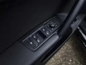 Volkswagen Tiguan thumbnail 23