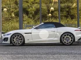 Jaguar F-Type thumbnail 22