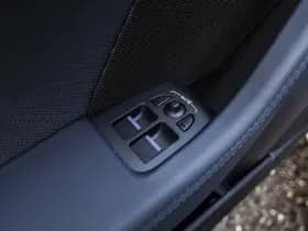 Jaguar F-Type thumbnail 47